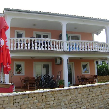 Apartments Krajacic Malinska Esterno foto