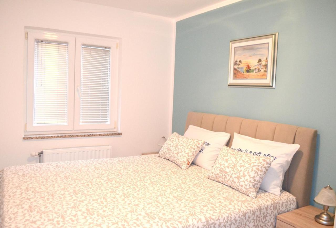 Apartments Krajacic Malinska Esterno foto