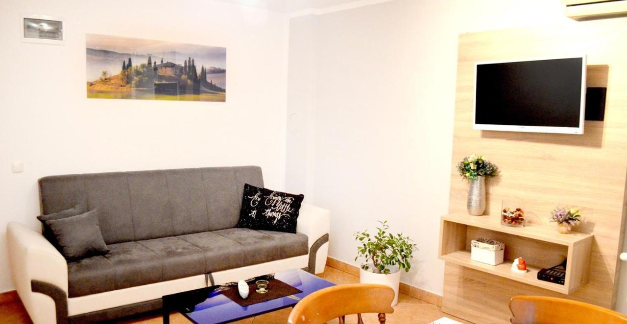 Apartments Krajacic Malinska Esterno foto